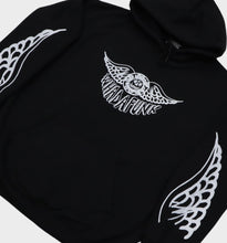 Load image into Gallery viewer, WINGED SKULLEYE HOODIE
